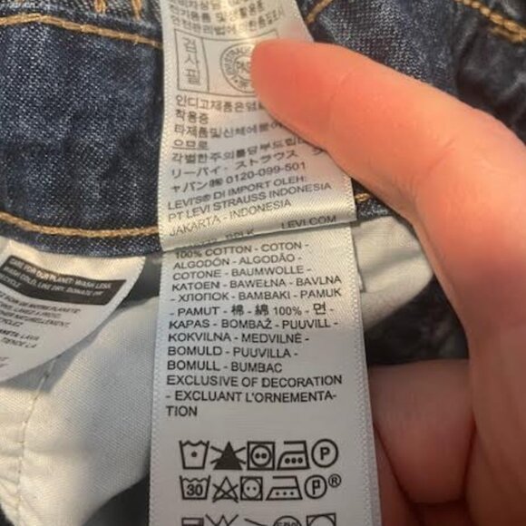 LEVI's Women's Type III Romper XS Denim Medium Wash Blue Button Pockets NWOT - Picture 14 of 14